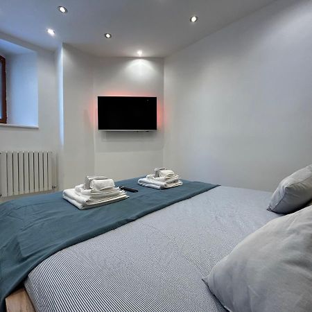 Terra Apartment - Ski In & Ski Out - Cerviniaholidays-Com Breuil-Cervinia Εξωτερικό φωτογραφία